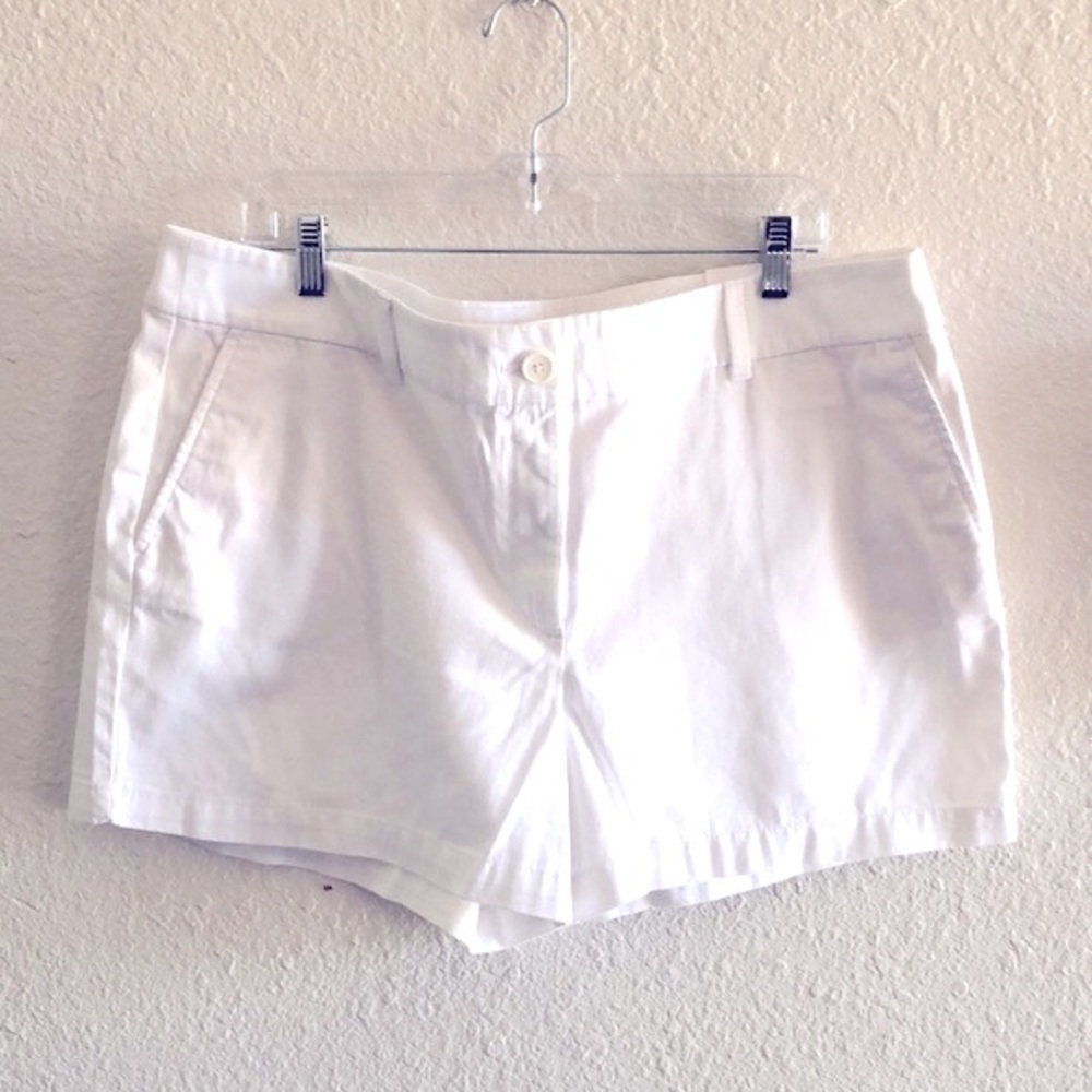 LOFT 4” WHITE SHORT PLUS SIZE/NWT - Picture 1 of 13